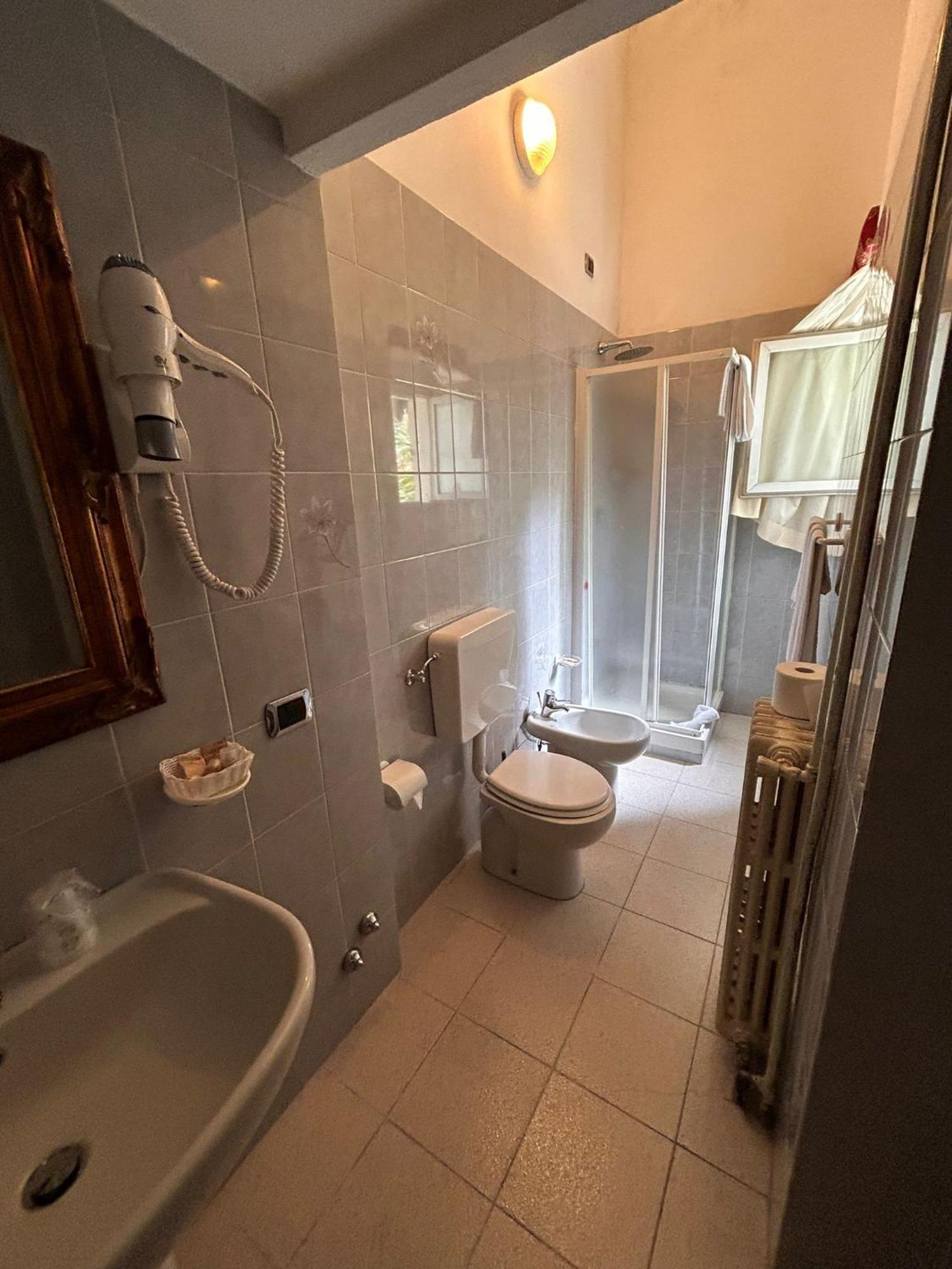 Hotel Villa Luisa Rapallo Buitenkant foto
