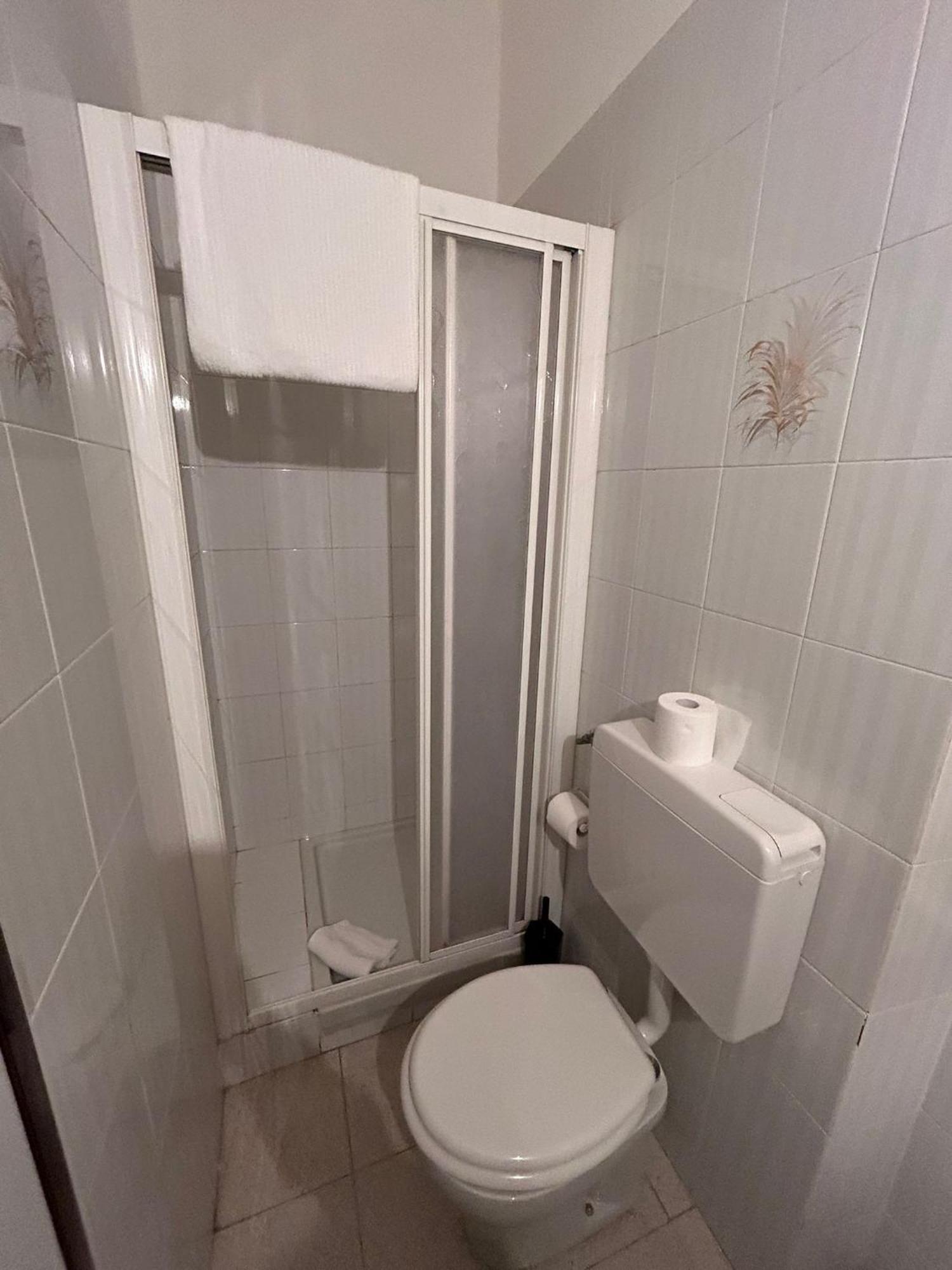 Hotel Villa Luisa Rapallo Buitenkant foto
