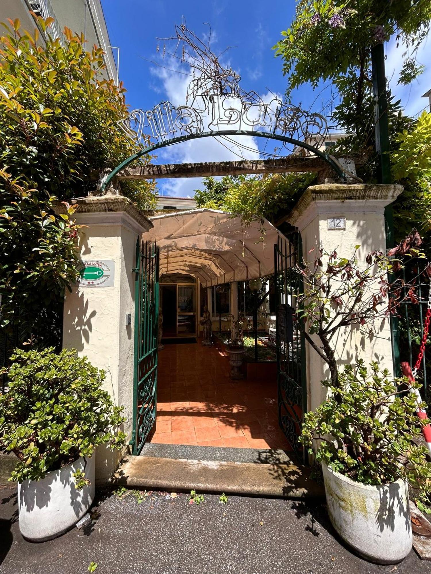 Hotel Villa Luisa Rapallo Buitenkant foto