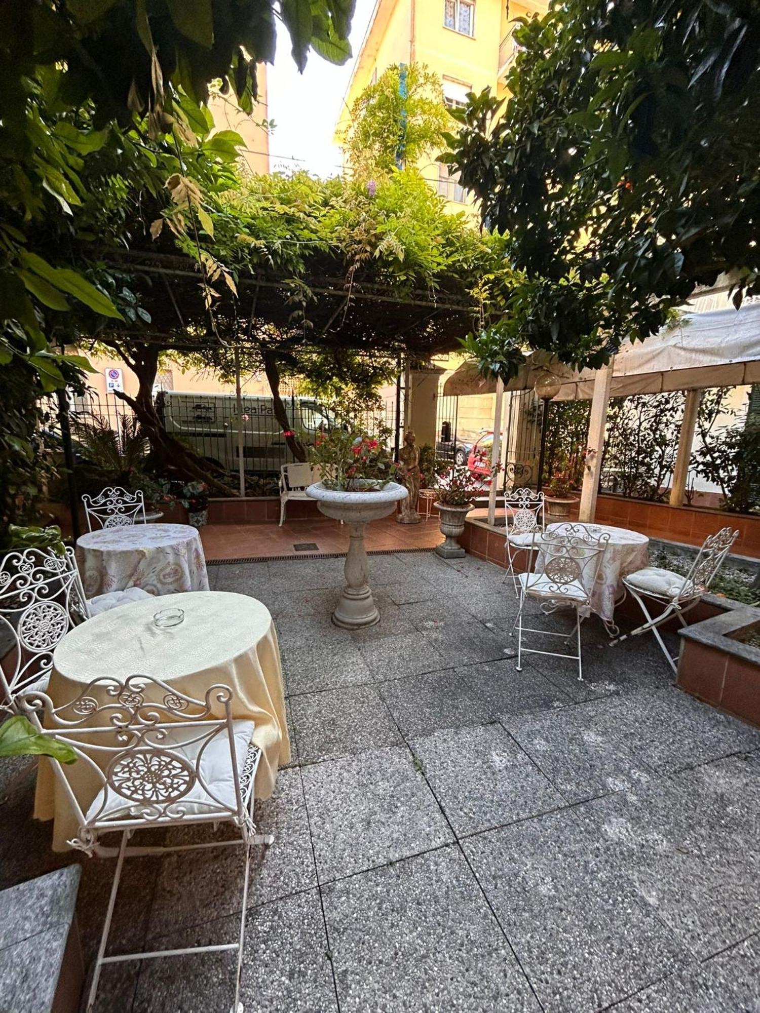 Hotel Villa Luisa Rapallo Buitenkant foto